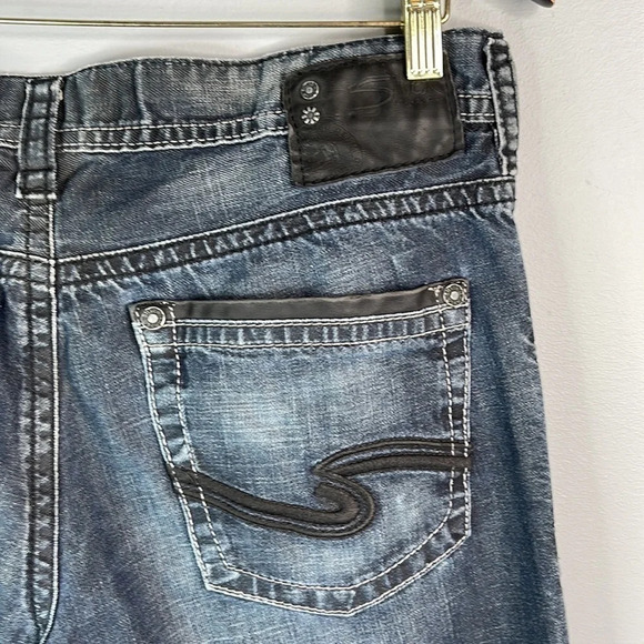 SILVER Grayson Heritage Relaxed Jeans Blue Dark Wash Straight Leg Size 31 - Picture 8 of 13